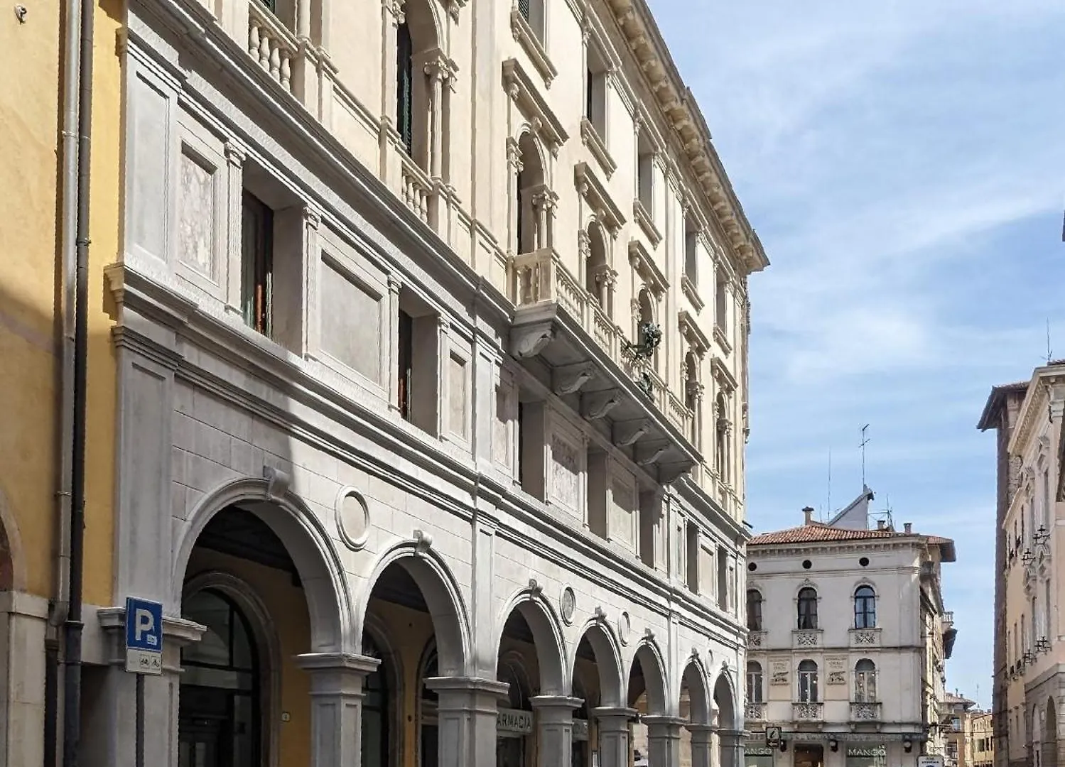 Ca Roson Exclusive Apt In Heart Of Padua Italy
